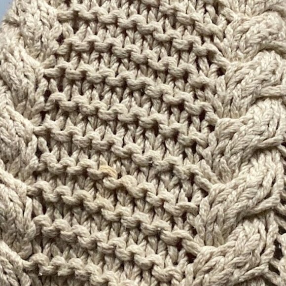 Gucci Vintage Cream Cable Knit Crewneck Pullover Sweater Sz XL - Picture 6 of 6